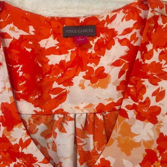 Vince Camuto Flowy Bell Sleeve Blouse Size  L - Picture 10 of 11